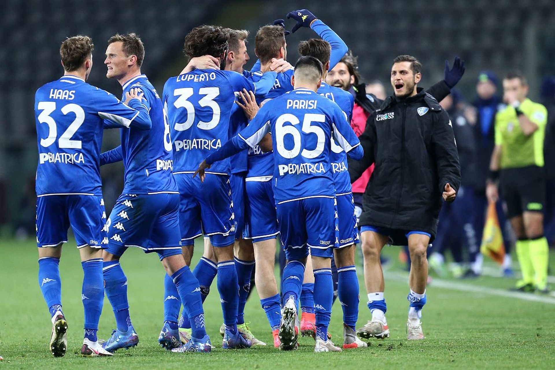 欧足联的赛 欧足联的赛